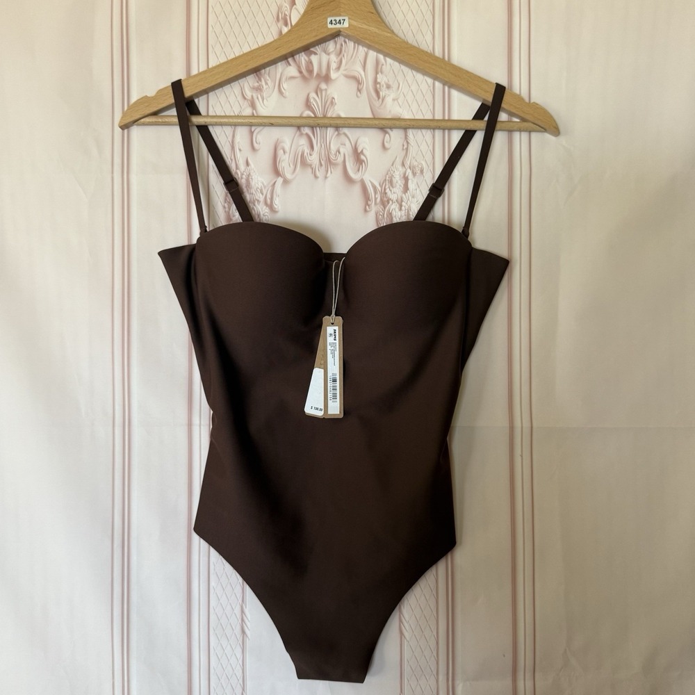 Skims Underwire Body Molded Thong Bodysuit Size XXS Cocoa Brown NWT $138